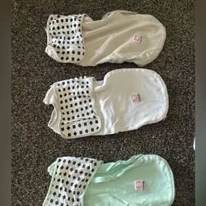 Newborn sleep swaddles with Velcro - 3 Nanit 3 swaddle me
